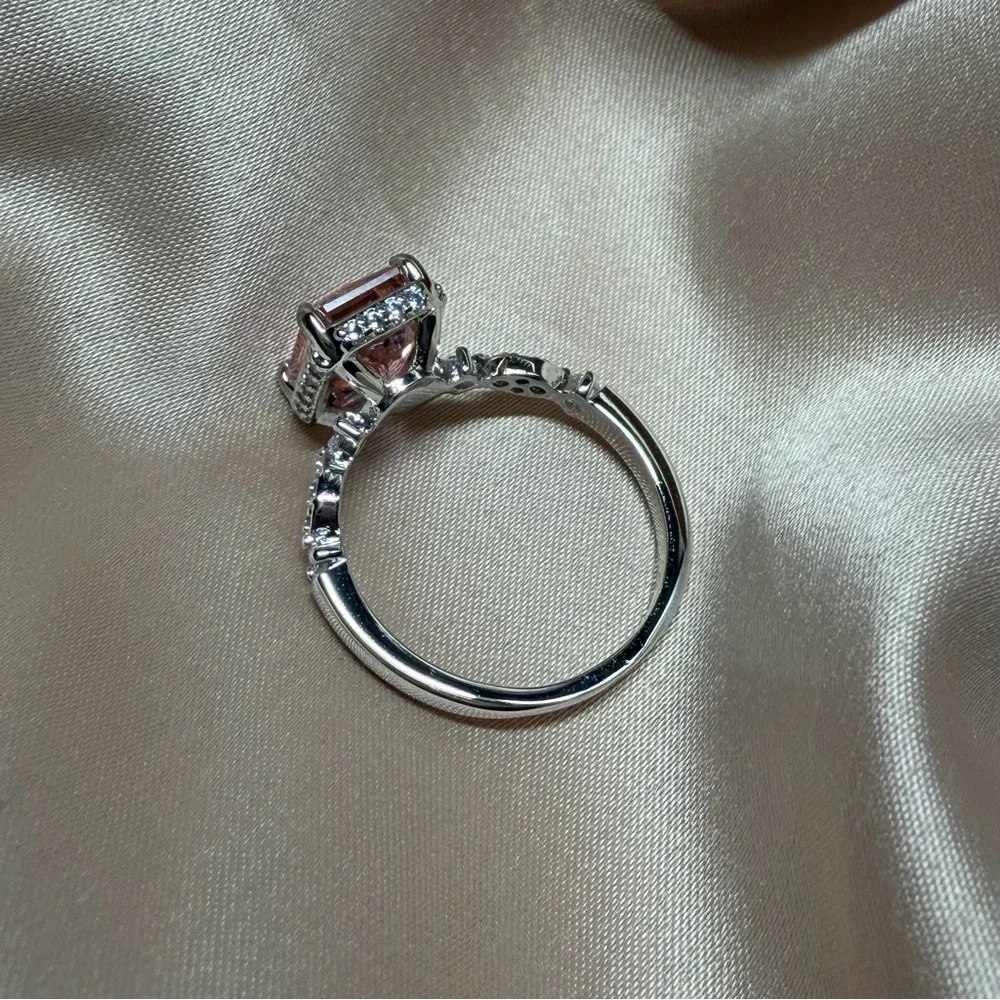 3CT Pink‎ High Carbon Diamond Hidden Halo Radiant Cut Engagement Ring